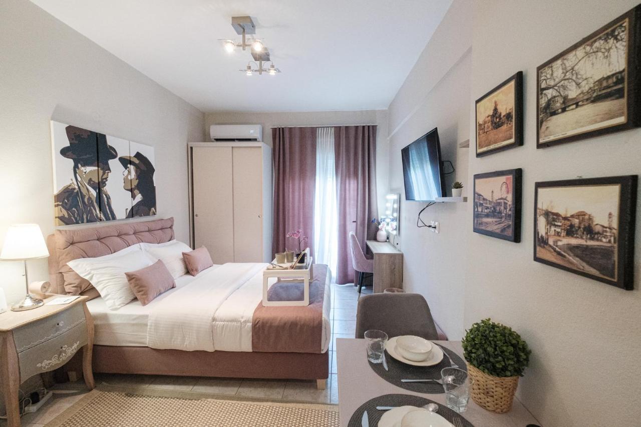Remvi Apartman Komotiní Kültér fotó